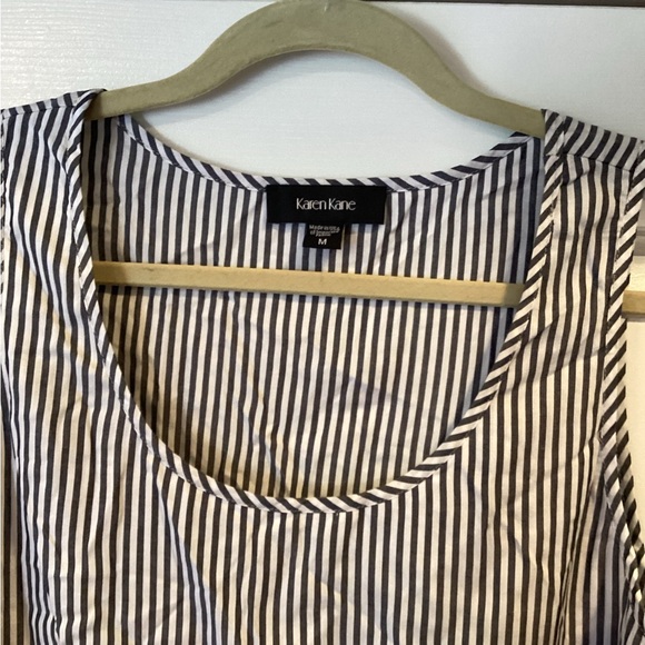 New with Tags Striped Black and White Women's Top - Picture 5 of 7